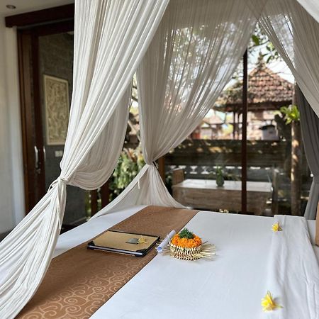 Santosha Place Ubud Eksteriør bilde